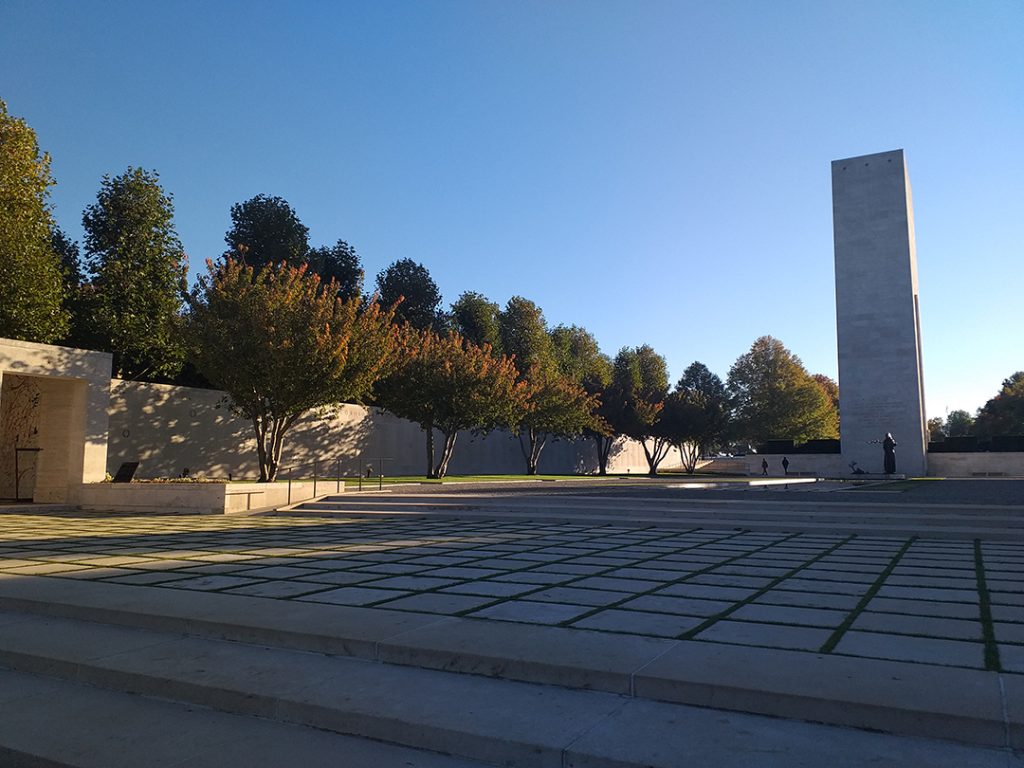 Legervoertuigen Limburg weekend