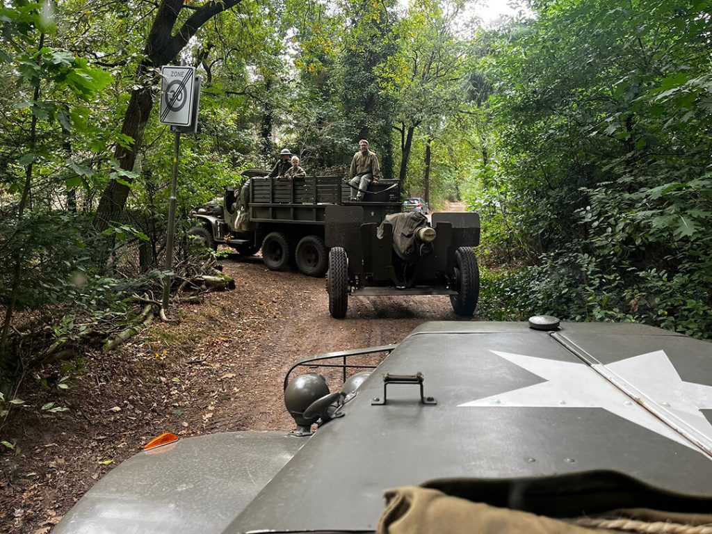 Legervoertuigen Son en Breugel 2025